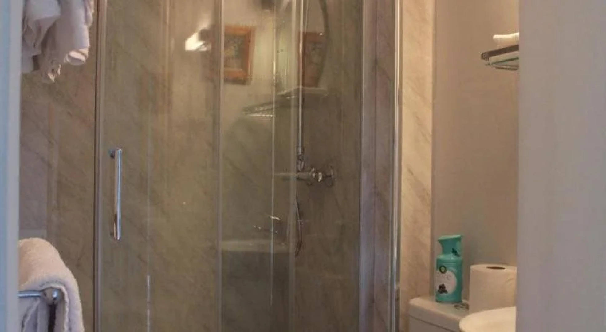 Grey Gables Farmhouse B&B