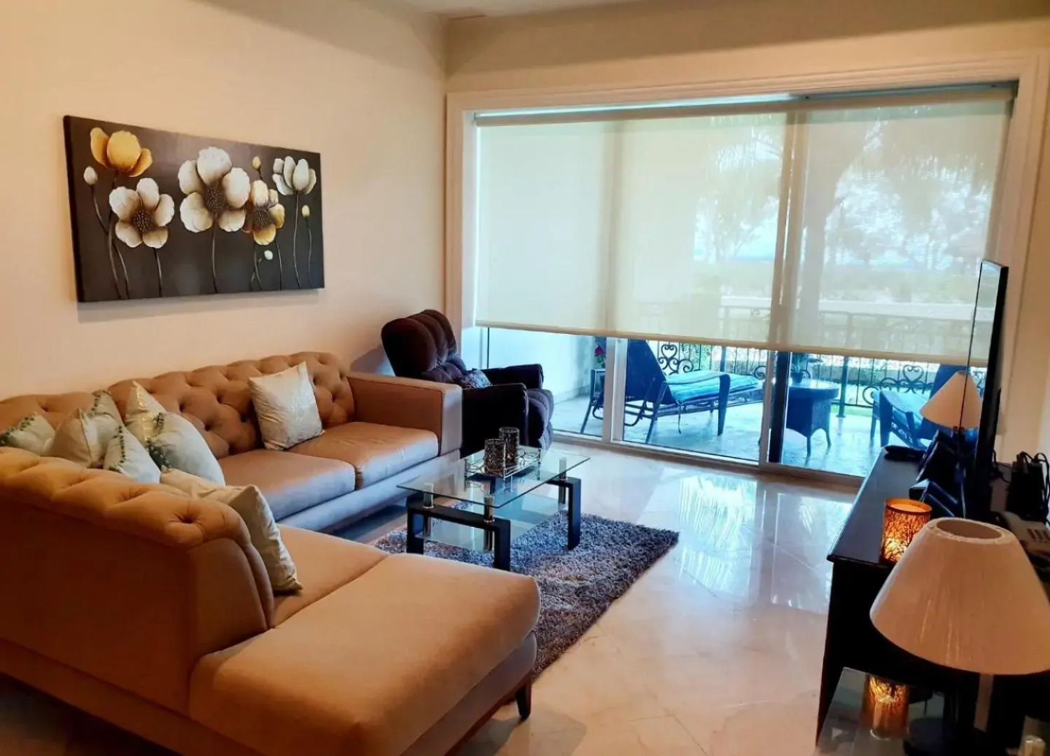 Villa Segovia @ Landmark by the Sea