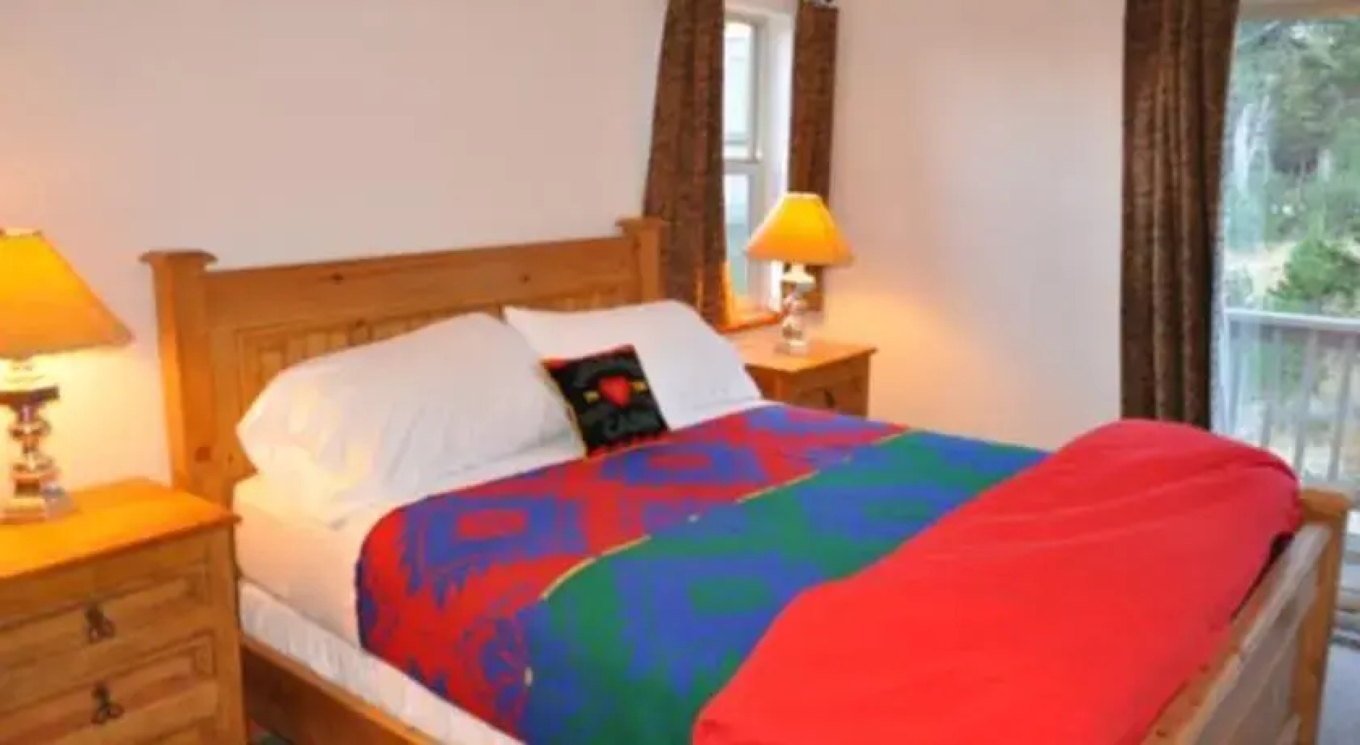 RedAwning Yarrow Place Home on Meadow