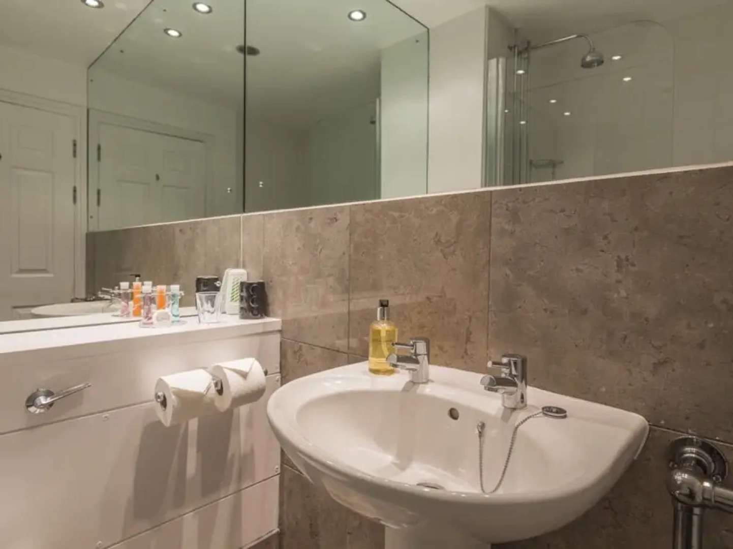 25 Burgh Island Causeway