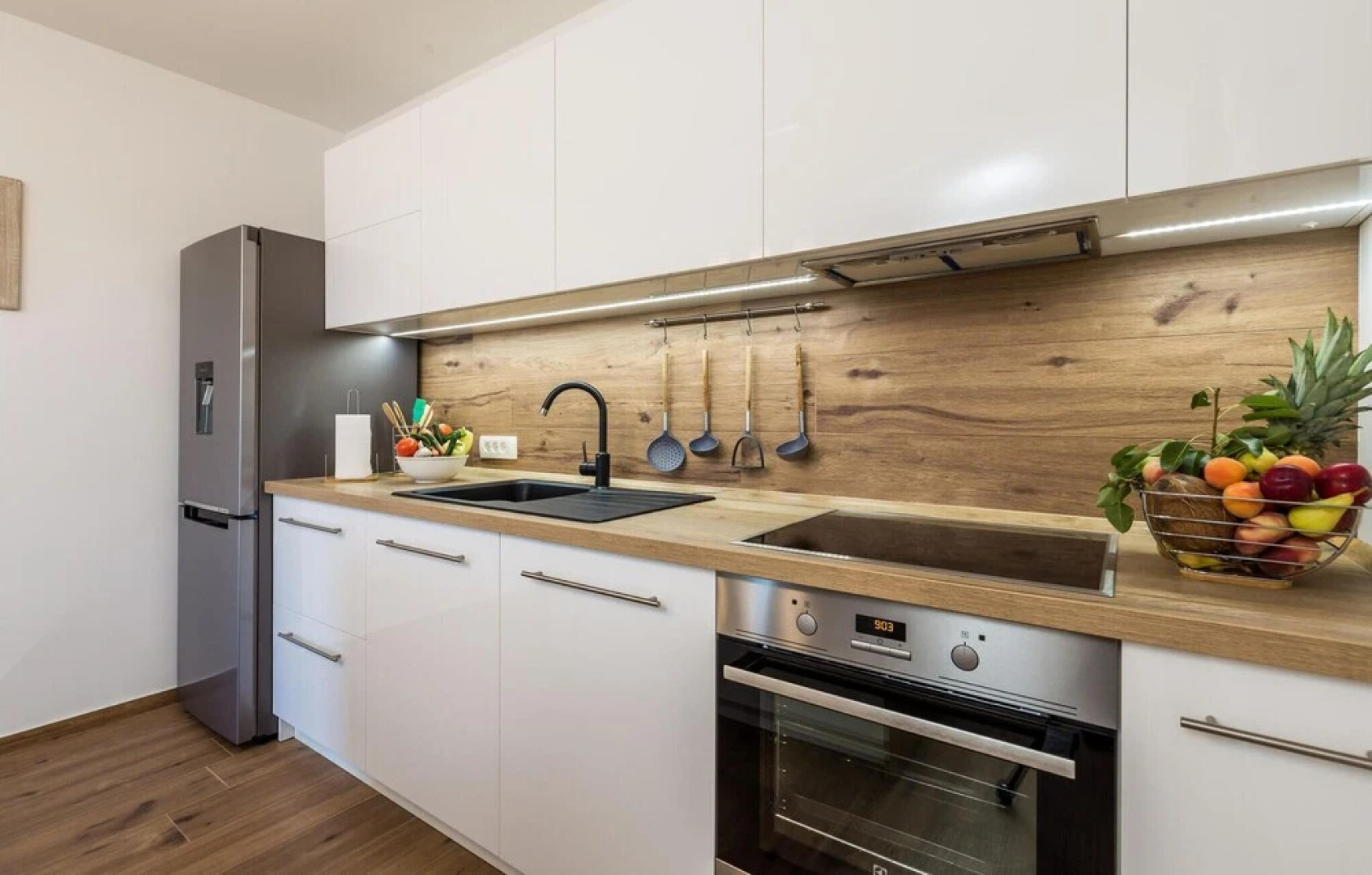 Beautiful Home in Mucici With 3 Bedrooms, Wifi and Outdoor Swimming Pool