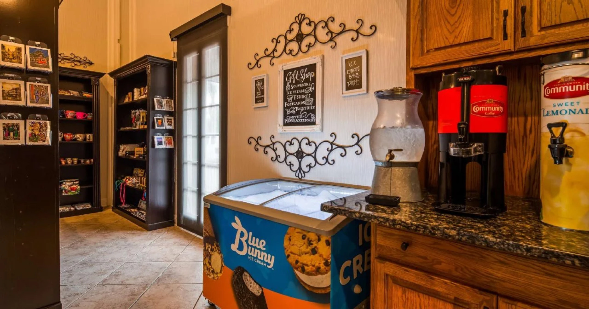 Best Western Plus Westbank