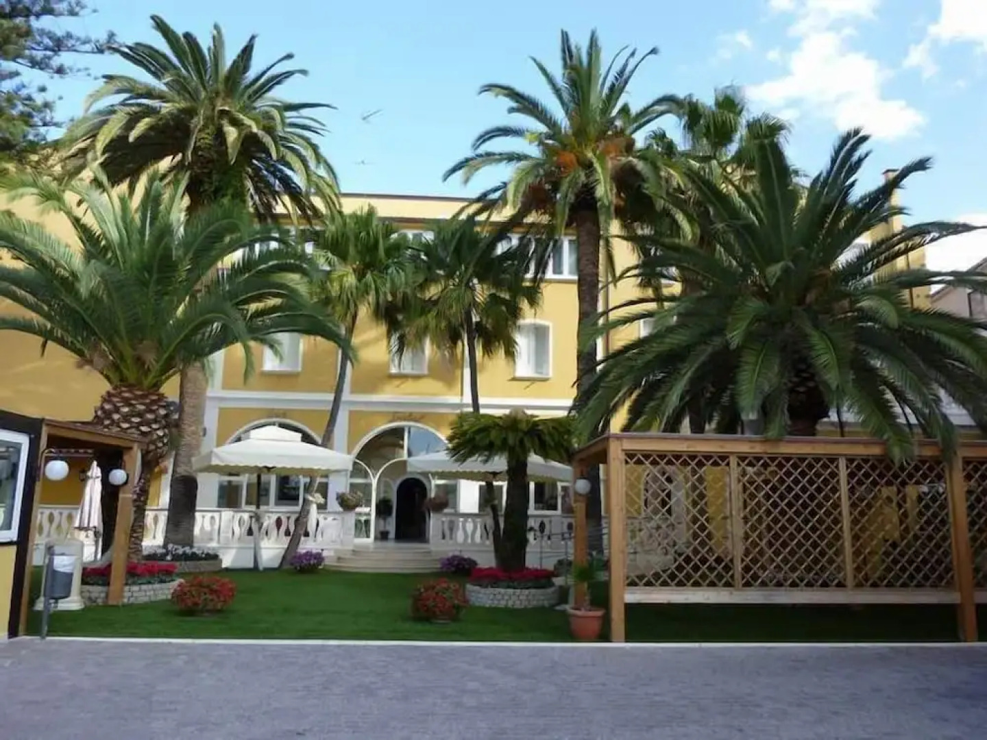 Mediterraneo Palace Depandance