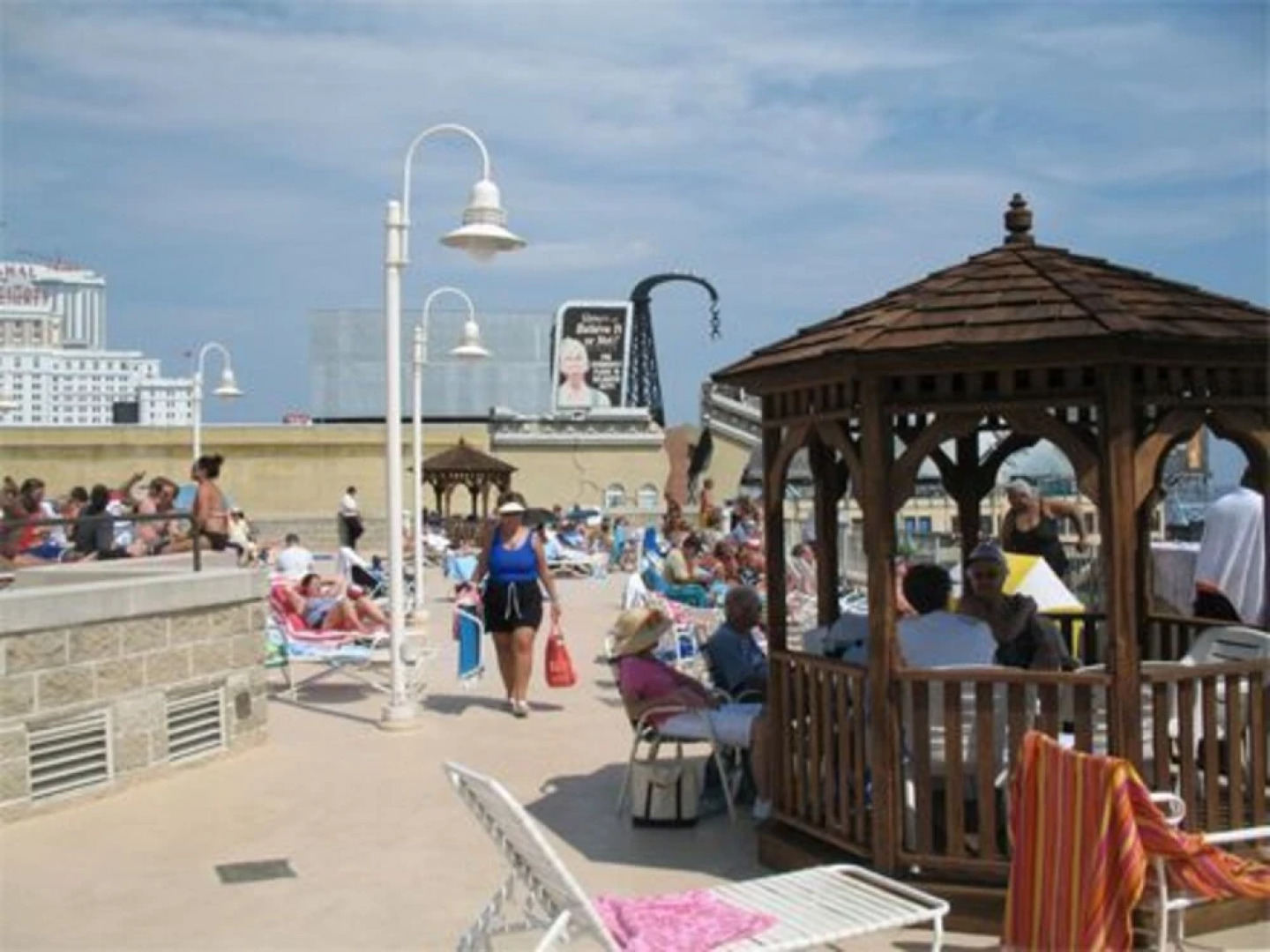 Atlantic Palace Suites