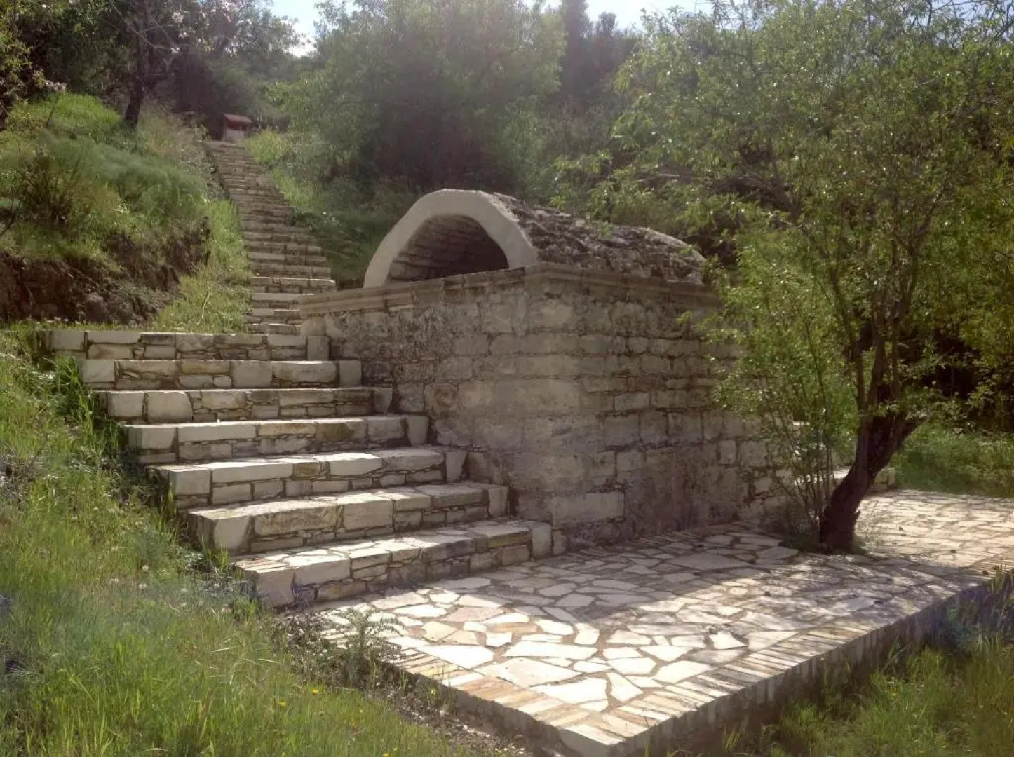 Vavla Rustic Retreat