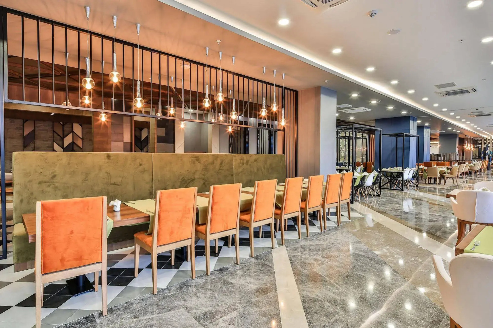 Saturn Palace Resort 