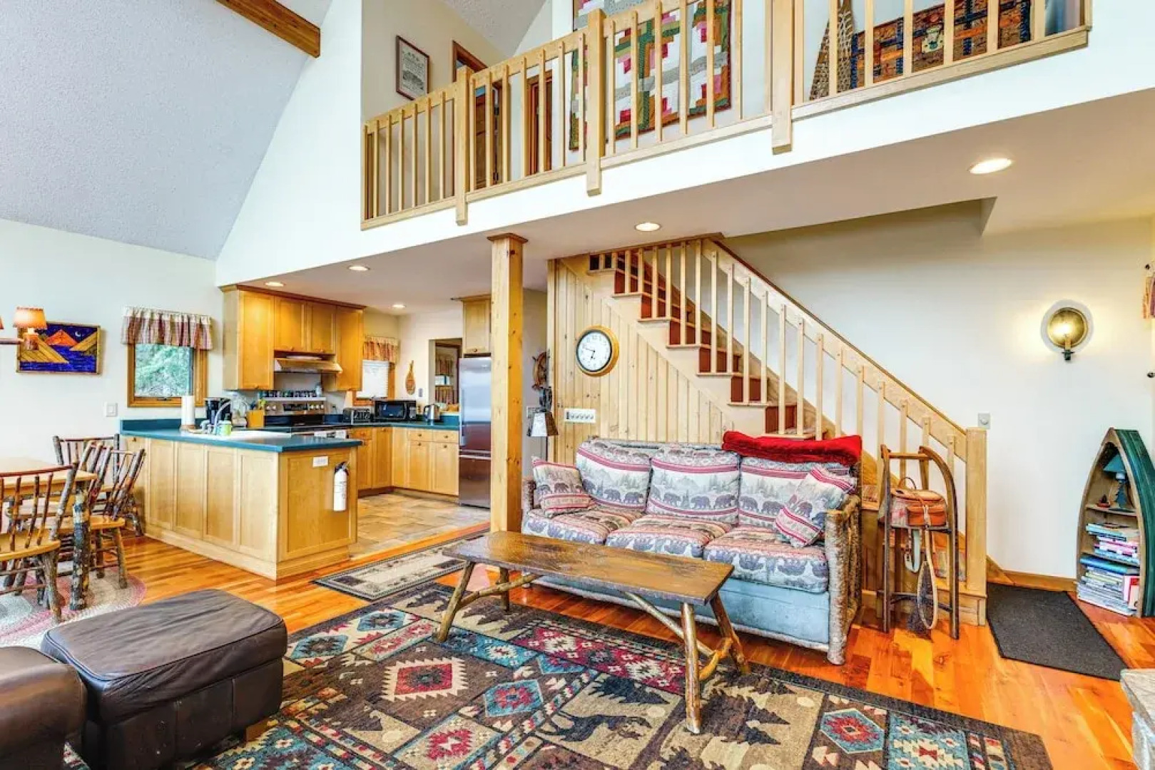 'sweet Serenity' Schroon Lake Family Retreat!