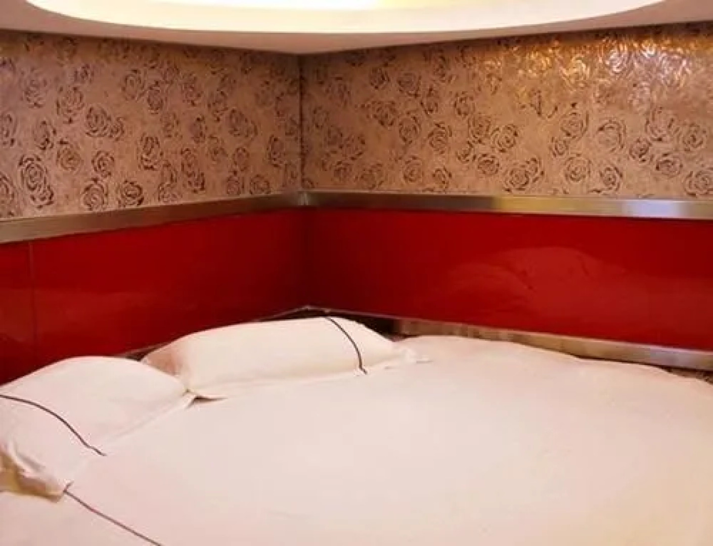 禧龙宾馆(哈尔滨透笼批发市场买卖街店)