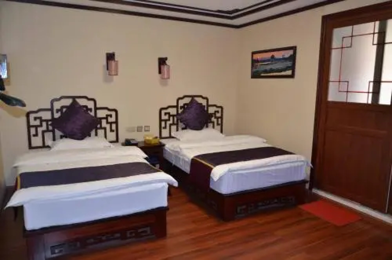 Jianshui Lin'an Story Inn