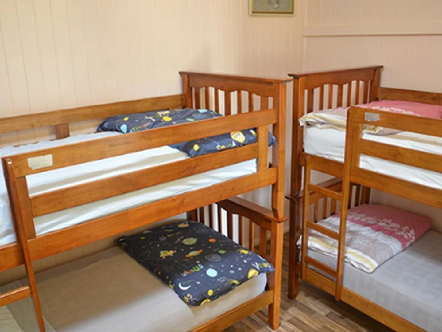 Lee Farm Stay Cottages