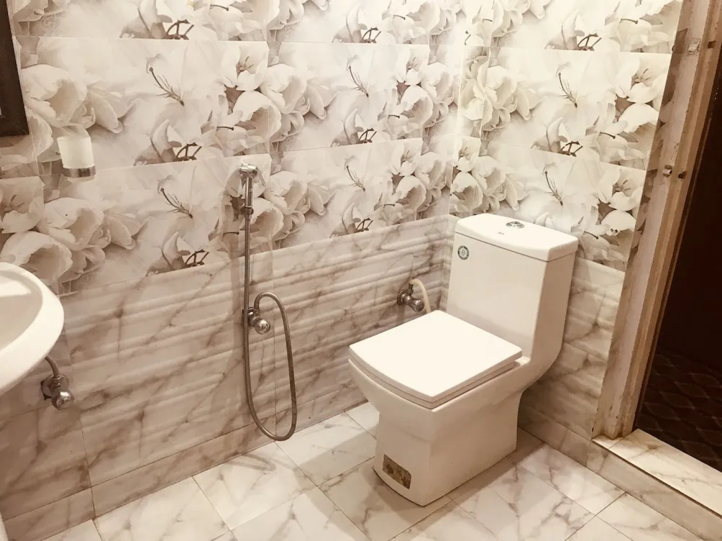 Hotel Glacier Heights