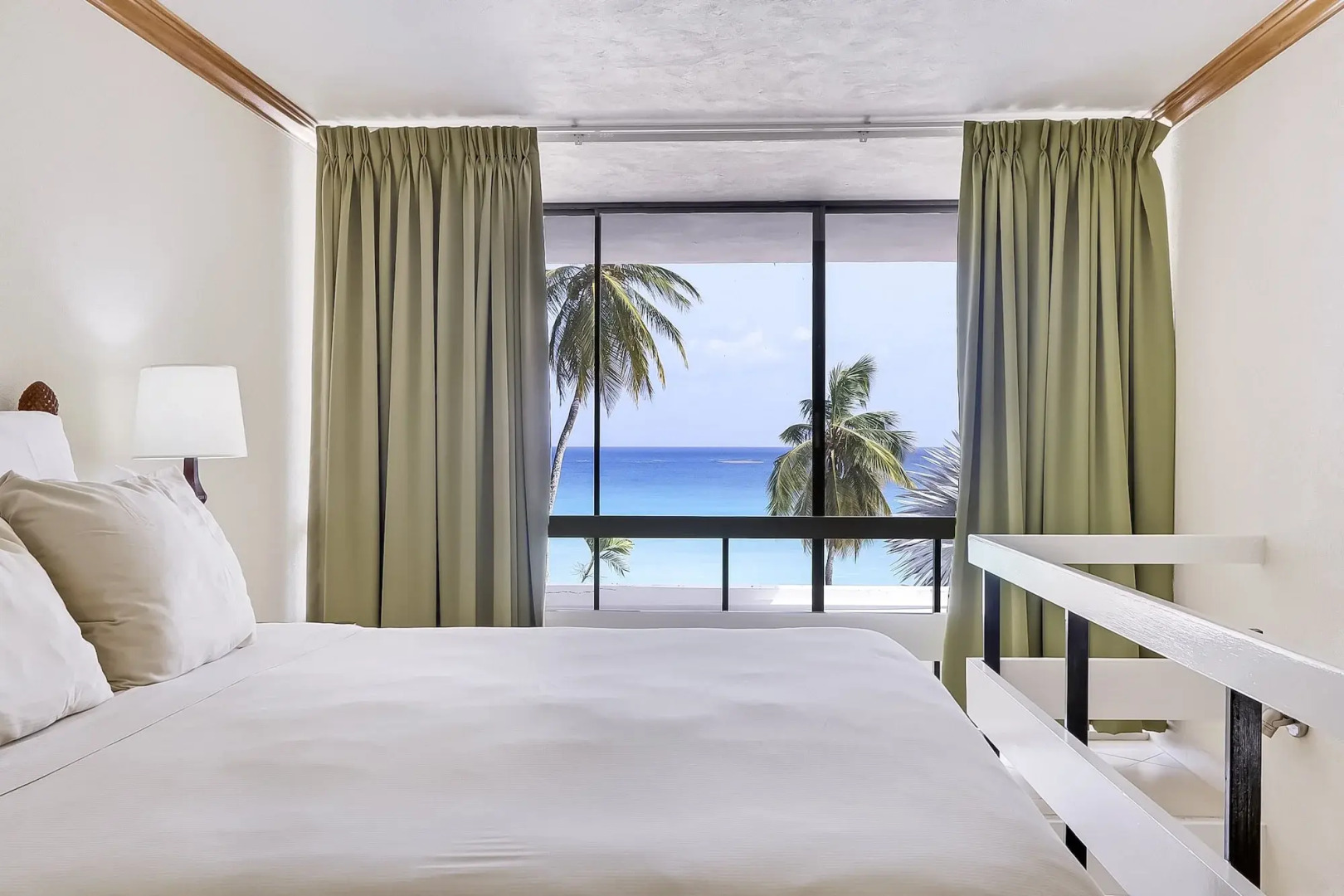 Southern Palms Beach Club