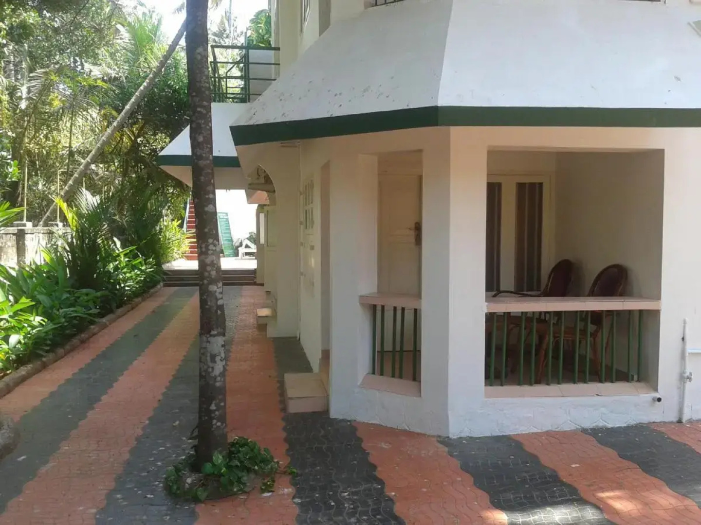 Raja Park Beach Resort