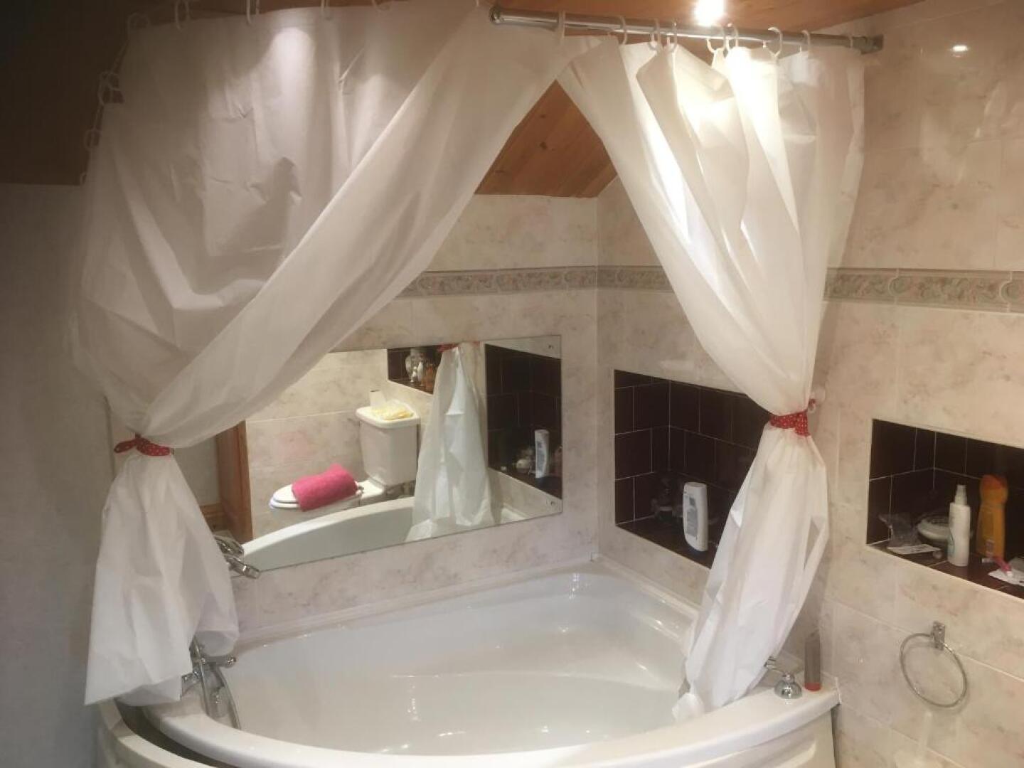 Charming Guest House in Cornish Countryside