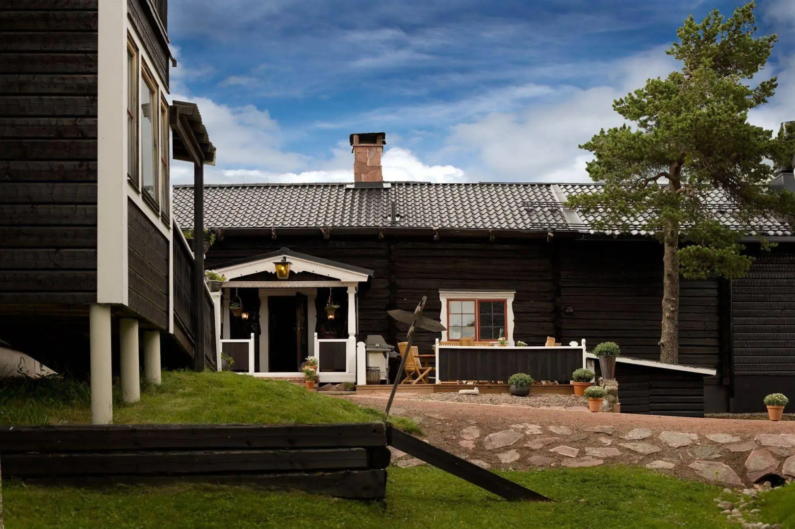 Gammelgården Hotell