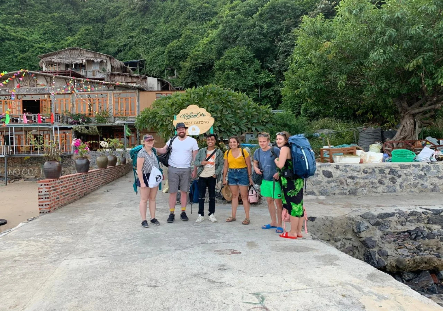 Cat Ong Beach Cottages