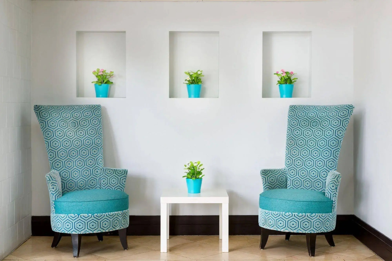 Sawgrass Grand Hotel and Suites Sports Complex