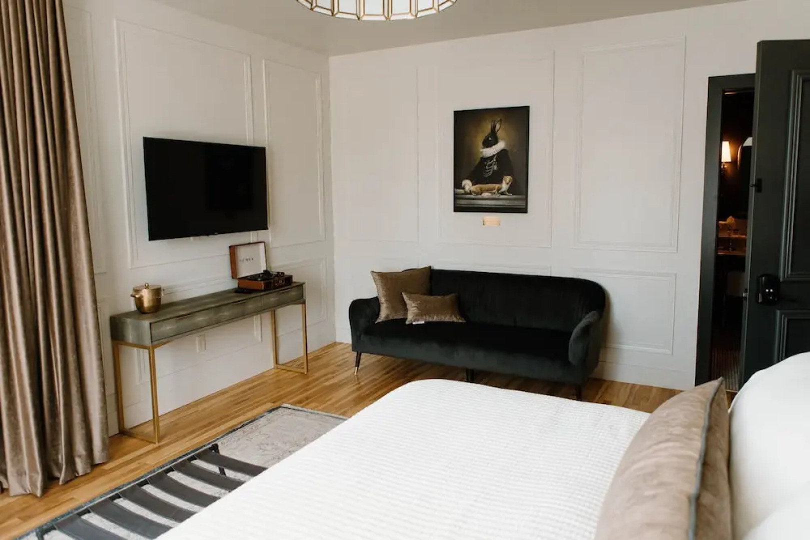 Hatchery Riverside Hotel & Event Venue