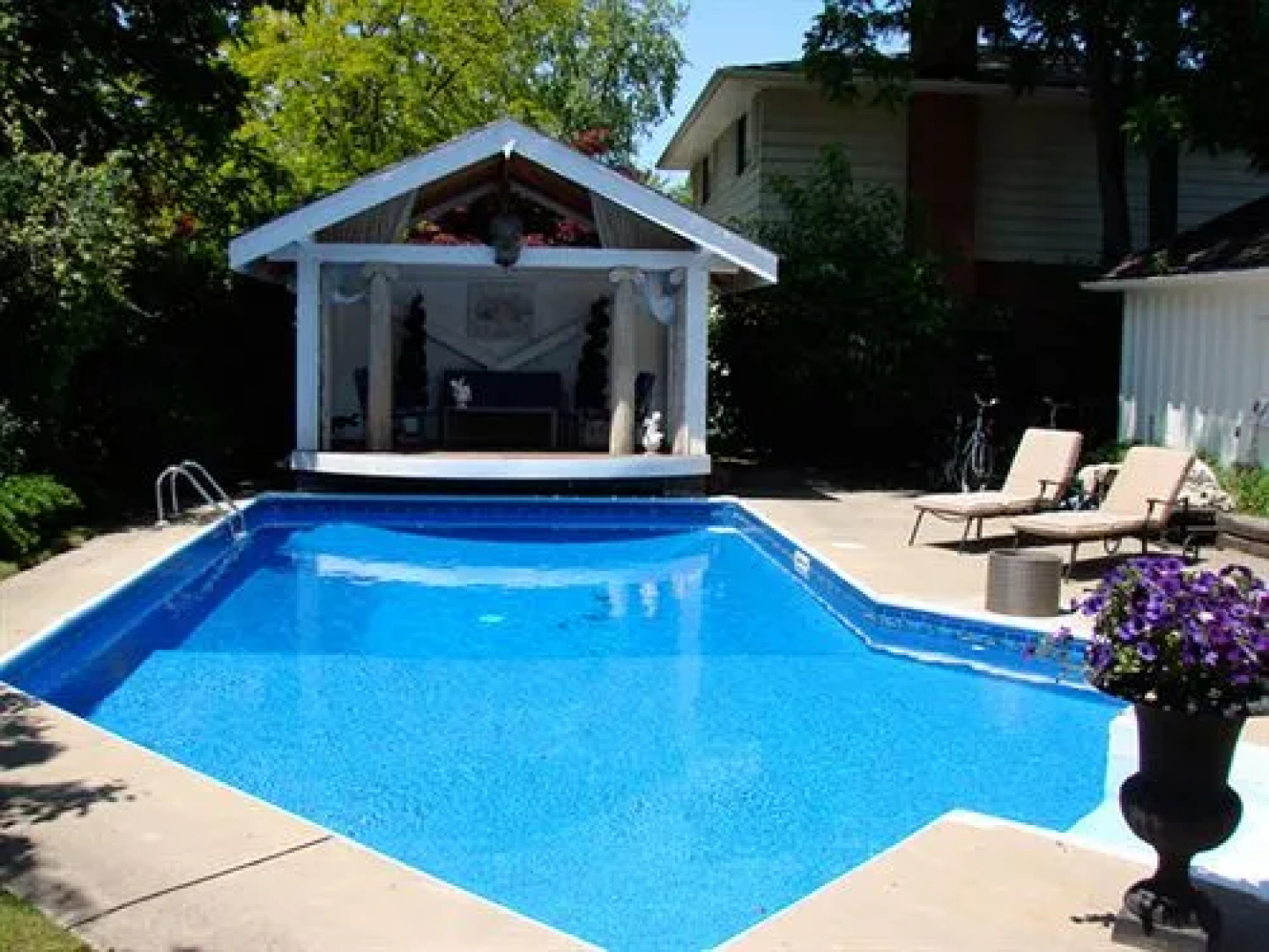 The Georgian Residence Luxury Boutique Suites