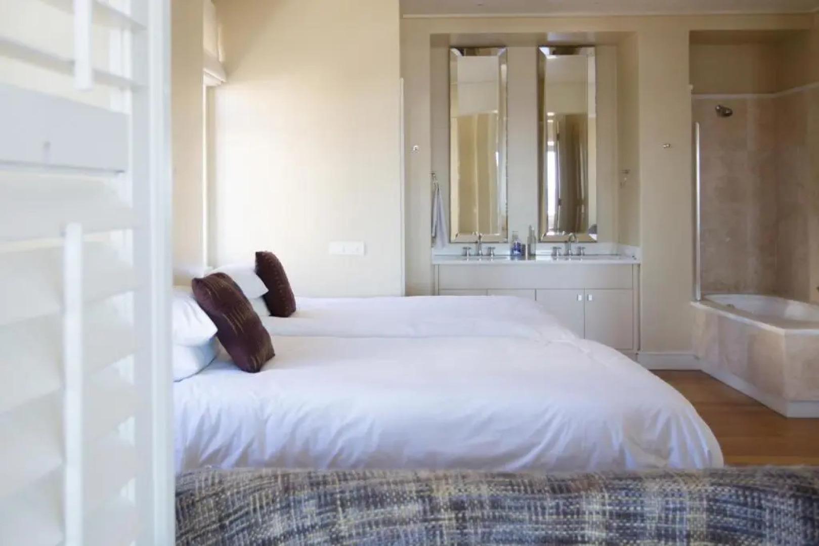 The Majestic Apartments