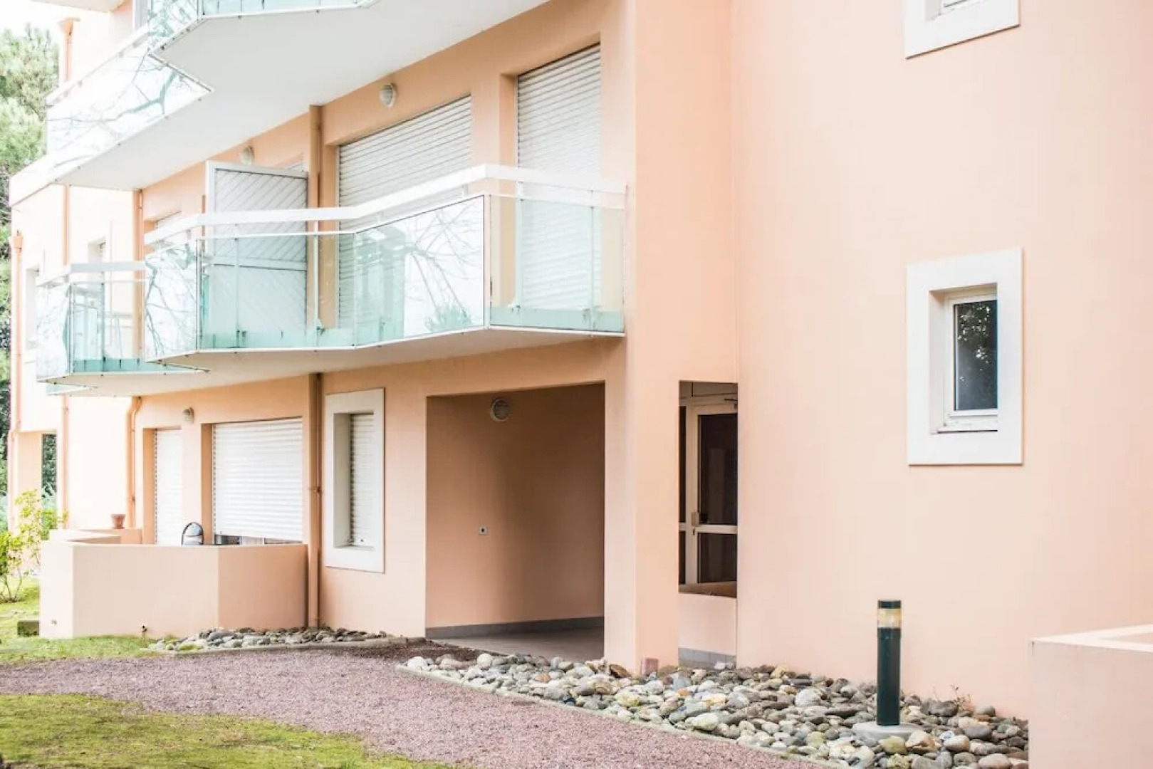 Spacious Apartment With Balcony / Terrace Crossing in Green Surroundings