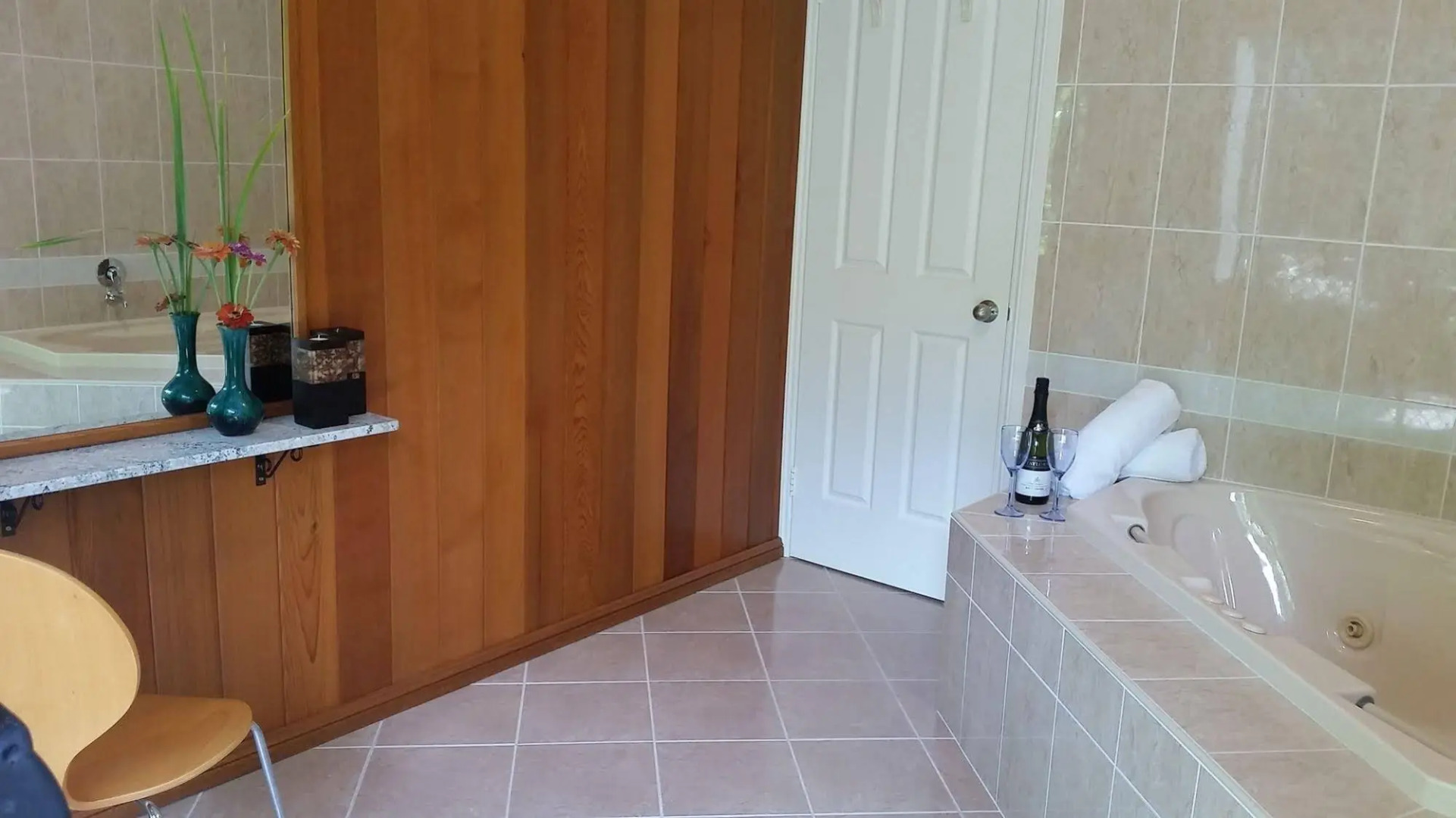 Mescal's at Pampoolah B&B