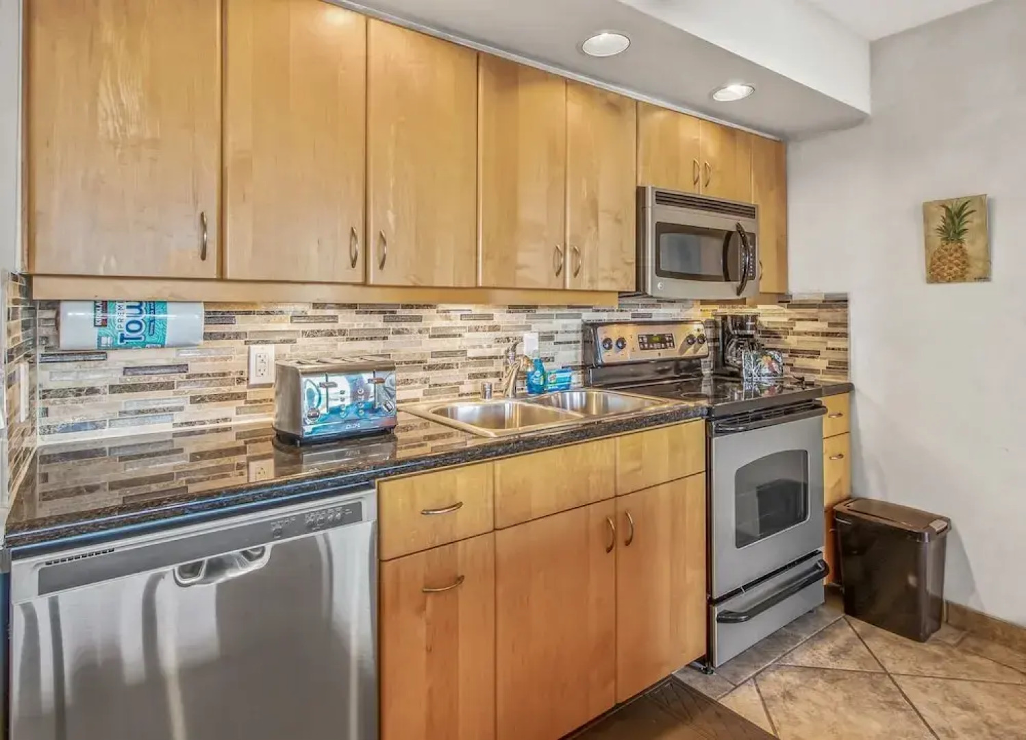 Papakea A101 2 Bedroom Condo 2 Condo by Redawning