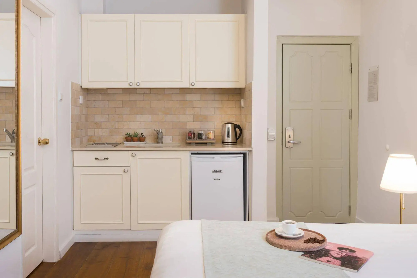 Dizengoff Suites Hotel