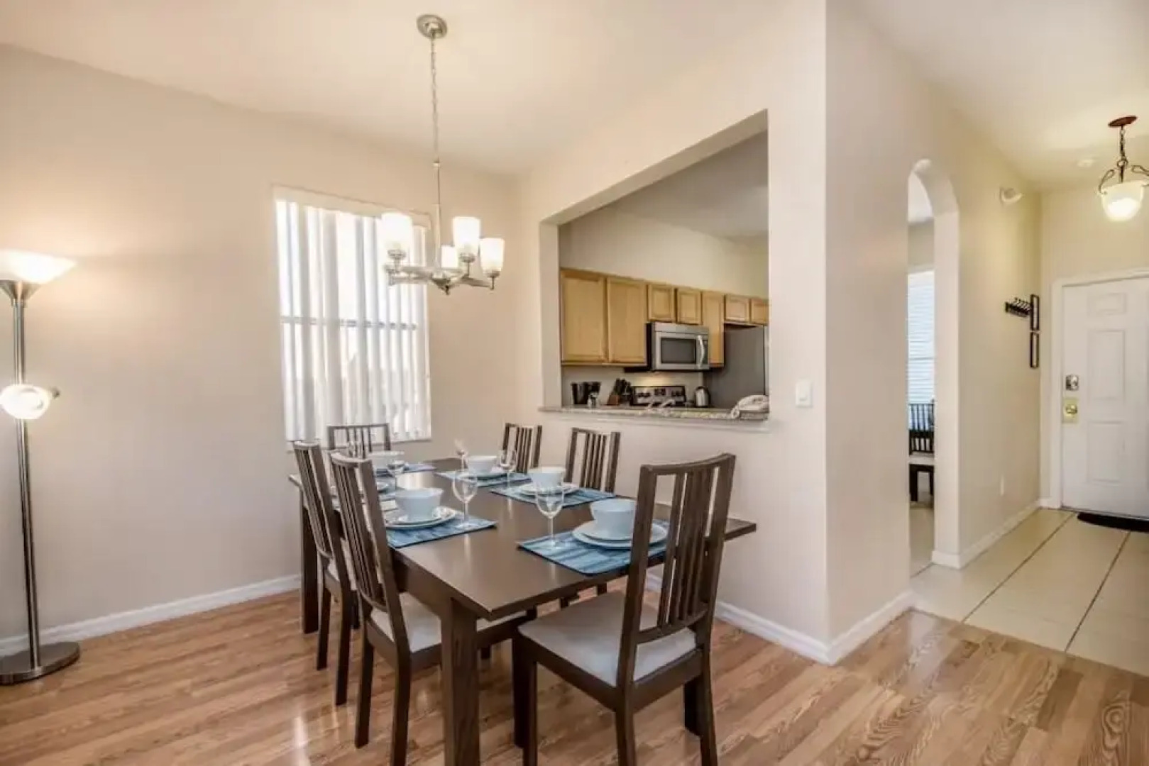 1104cal 4 Bedroom Townhome in a Resort Waterpark