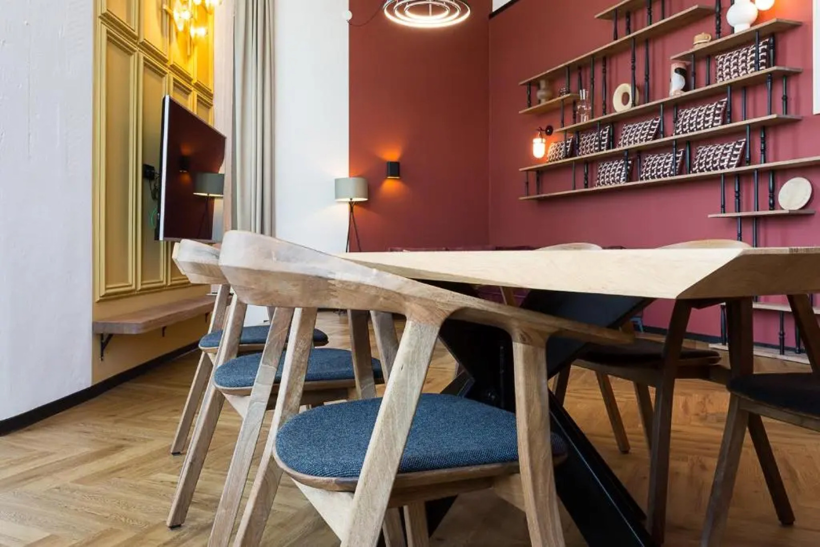 Hotel de Timmerfabriek I Kloeg Collection