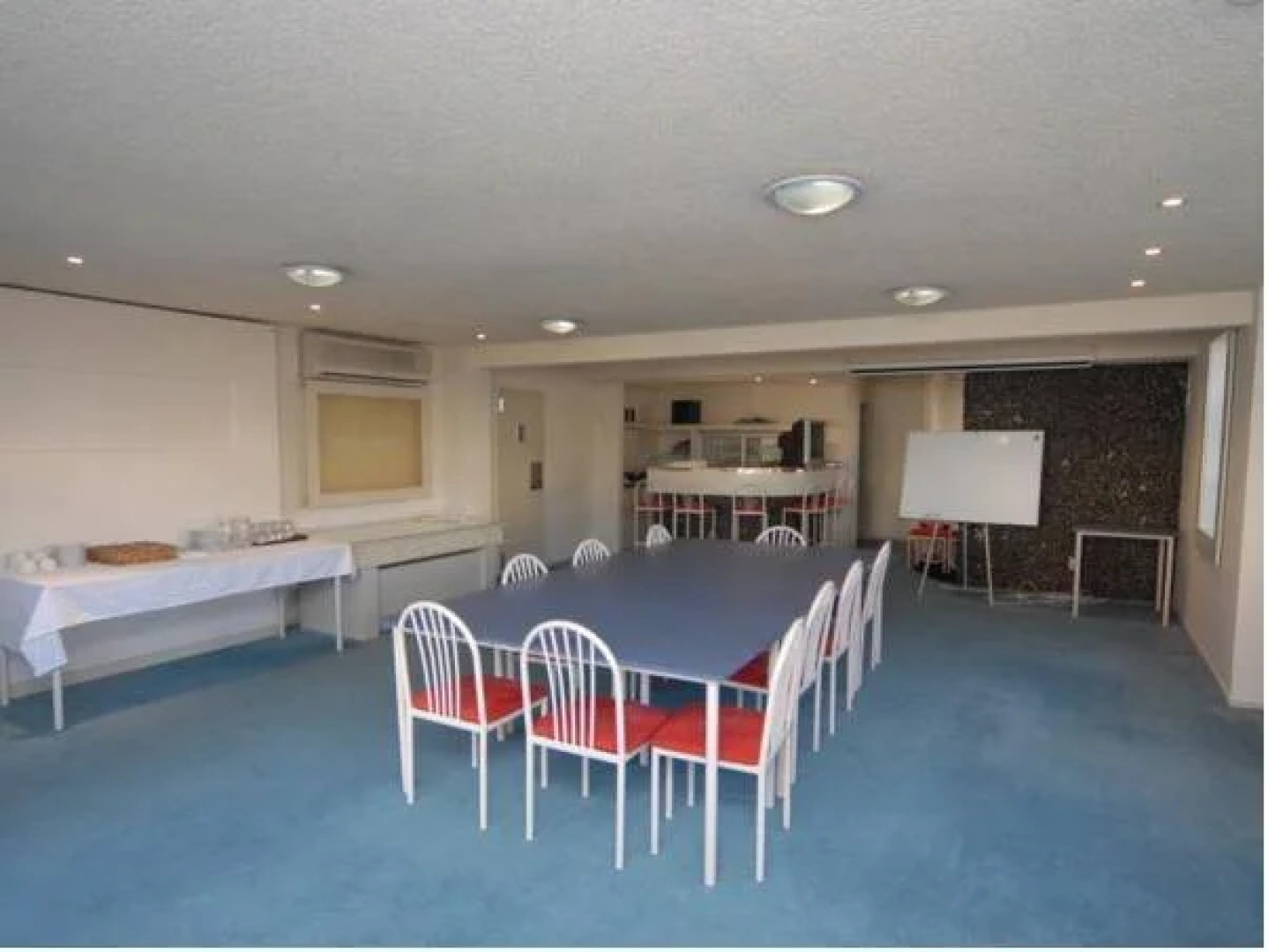 Fountain Court Motel