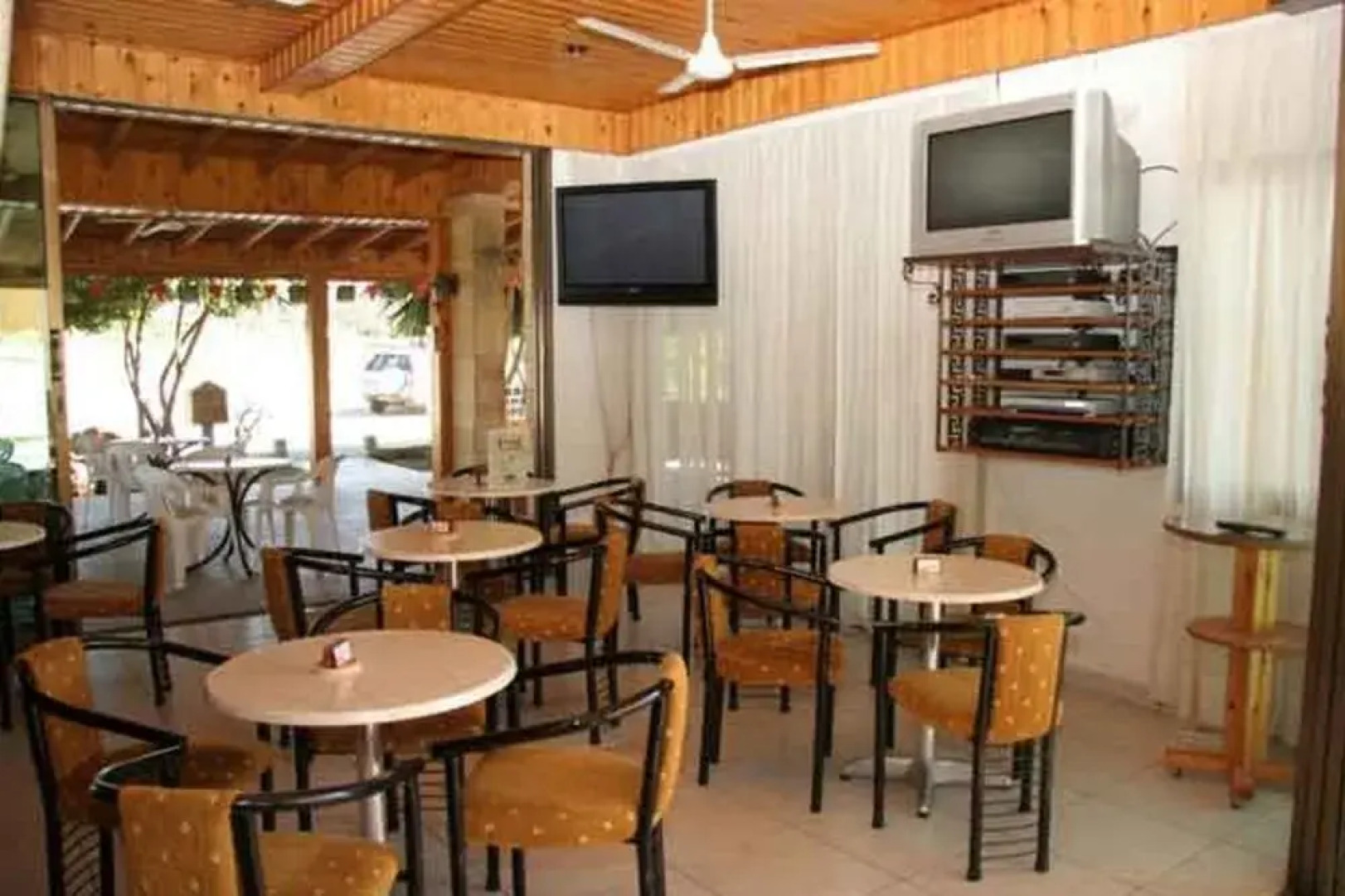 Dimma Seaside Houses