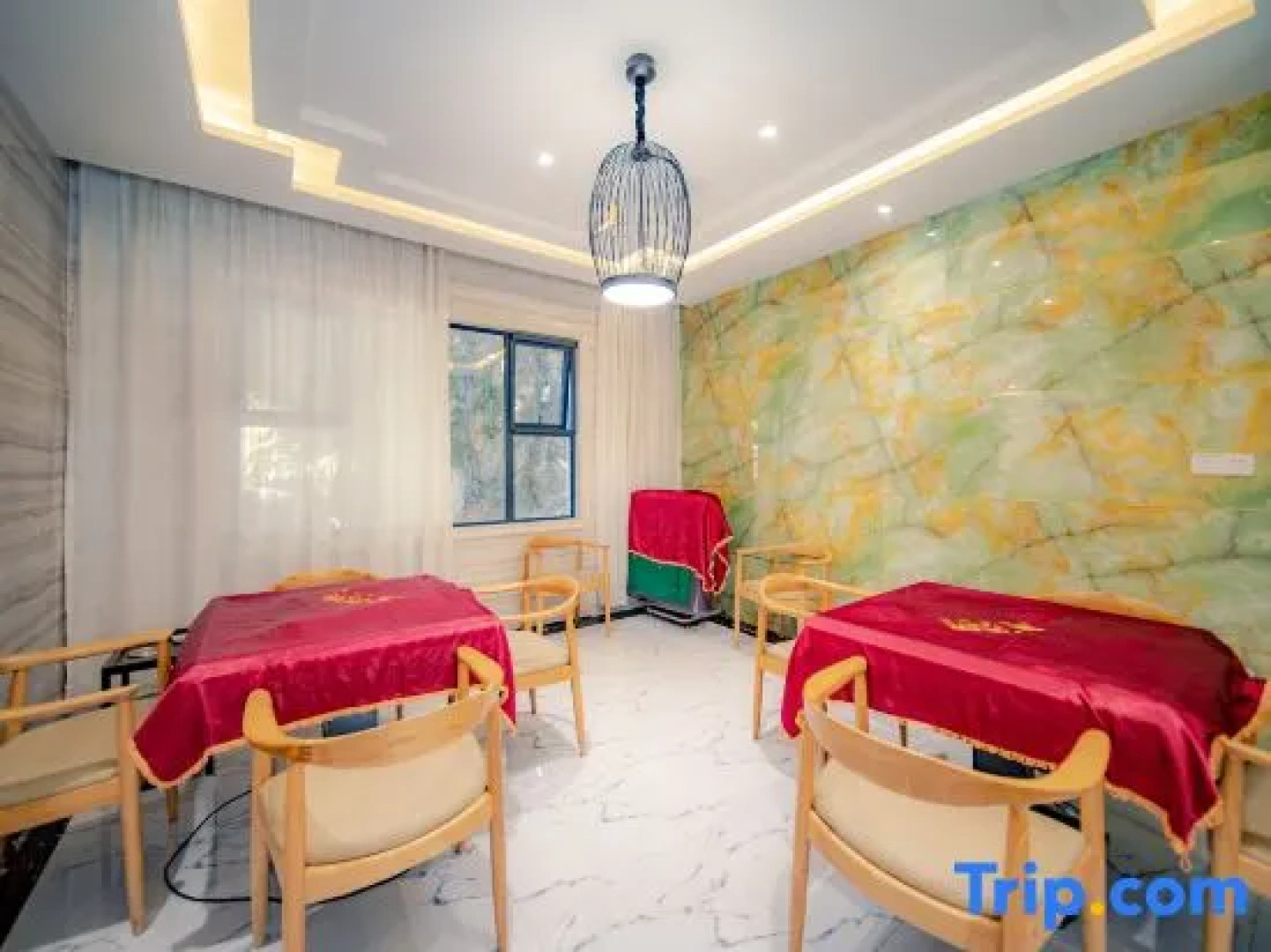 Dexiju Hotel Shennongjia