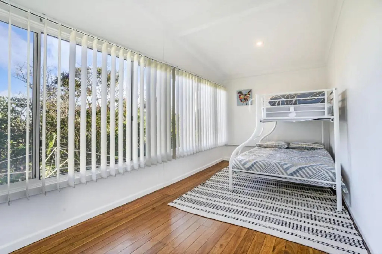 Yaringa 13 Seaview Street