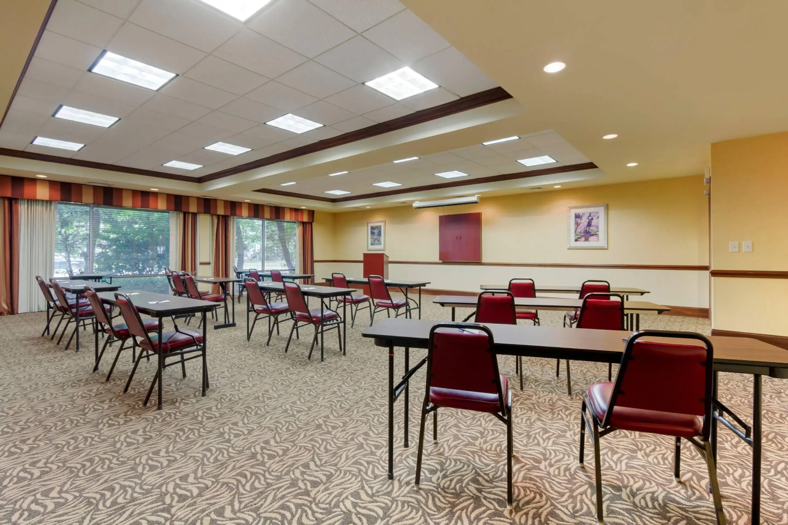 Comfort Suites Charleston West Ashley