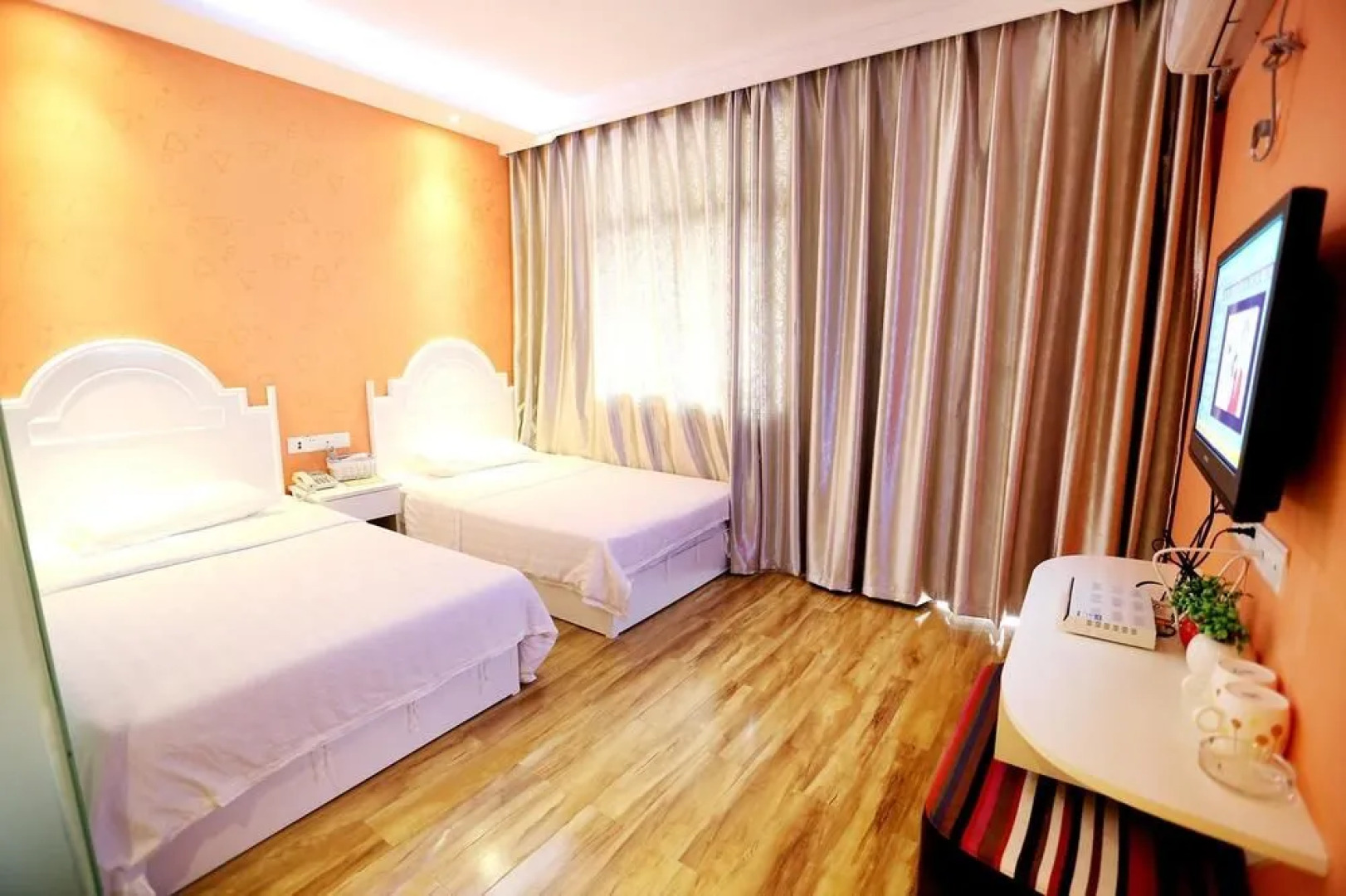 Zhangjiajie Yanran Inn