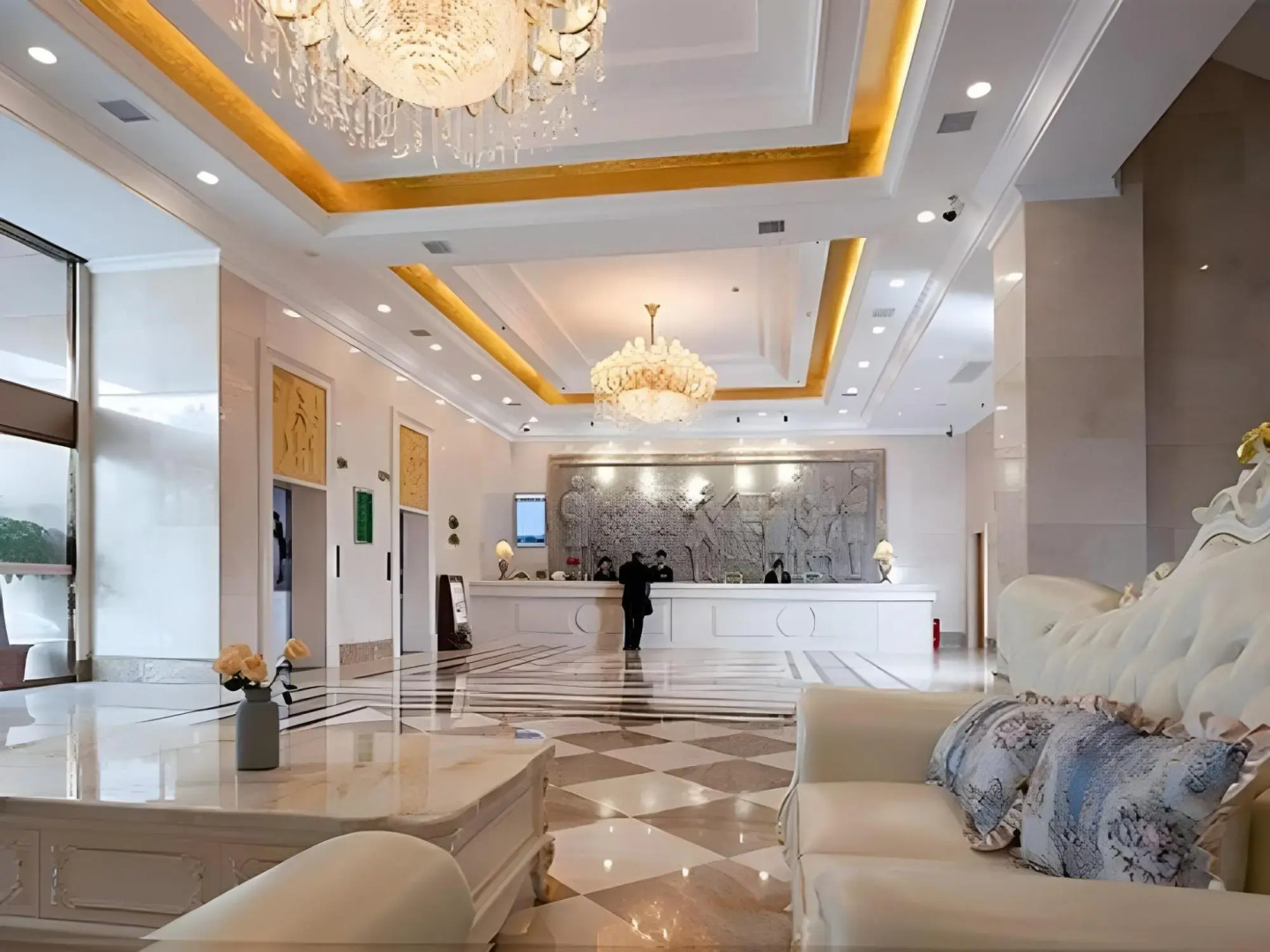 Vienna Hotel Hunan Yiyang Jinshan Road Xiufeng Park