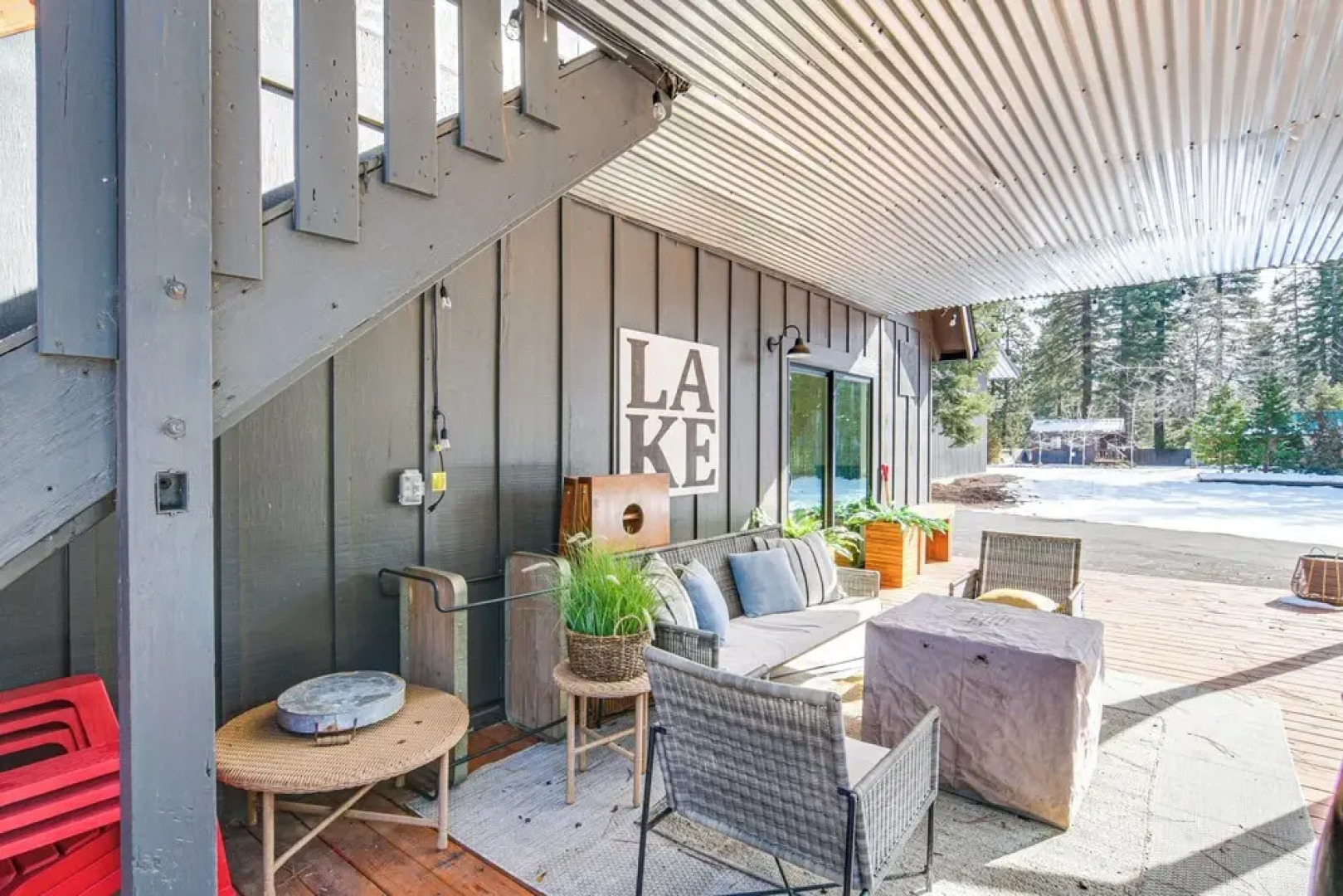 Westwood Cabin: Lake Almanor Across the Street!