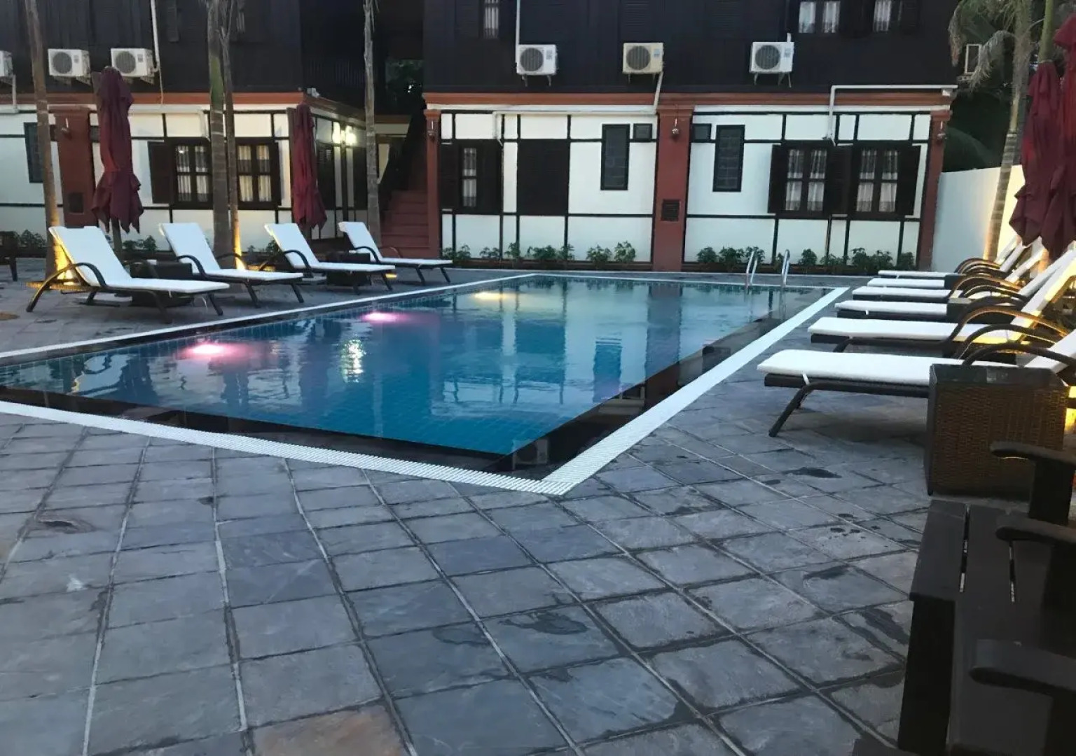 Villa Mahasok Hotel