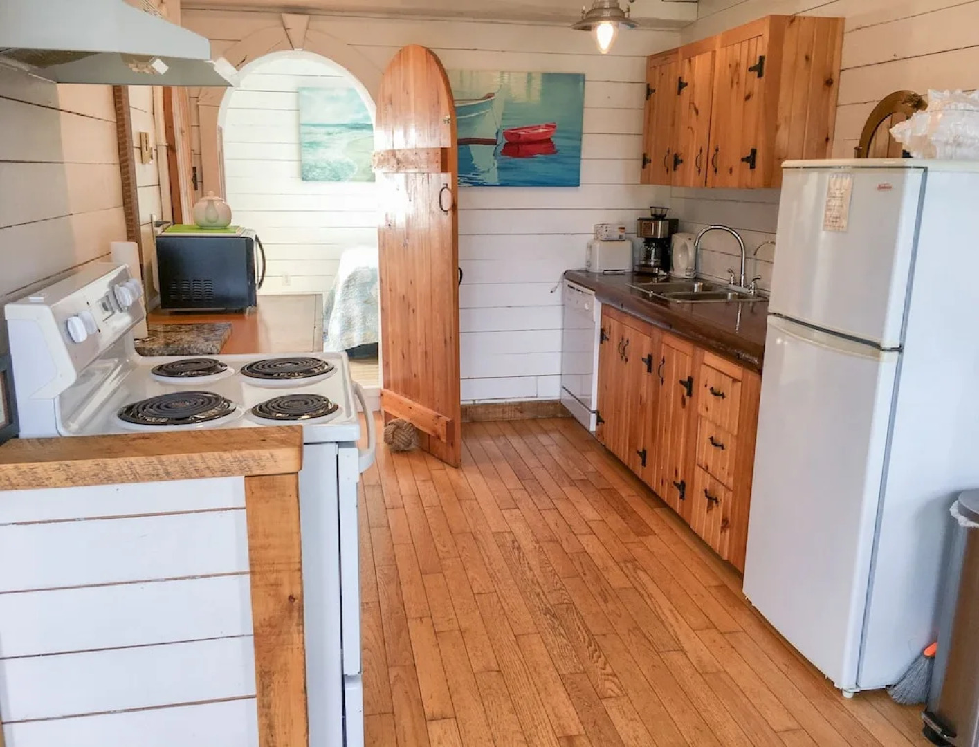 Larinda's Landing Oceanfront Cottages