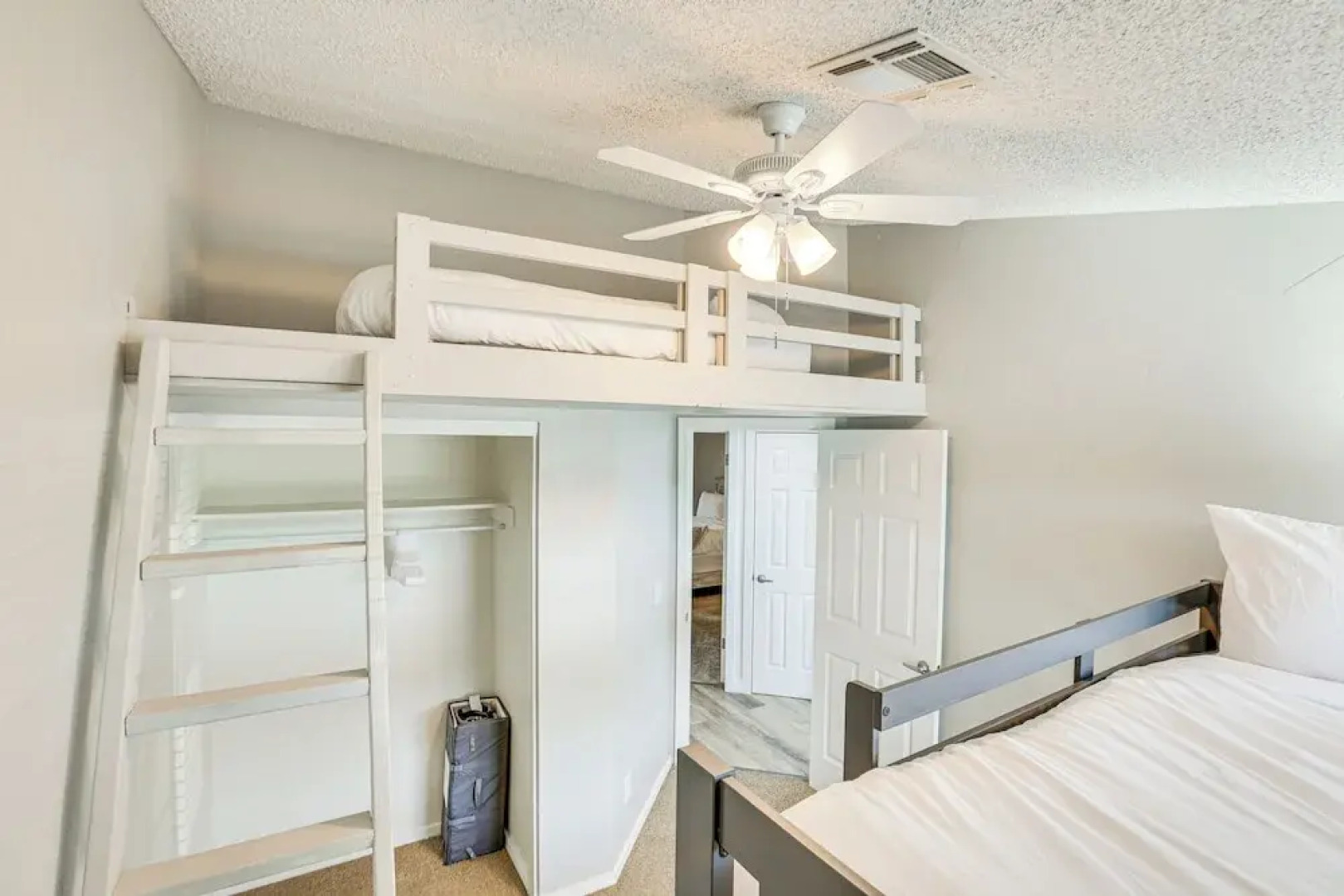 Peoria Home w/ Private Pool, Hot Tub, & Gas Grill!