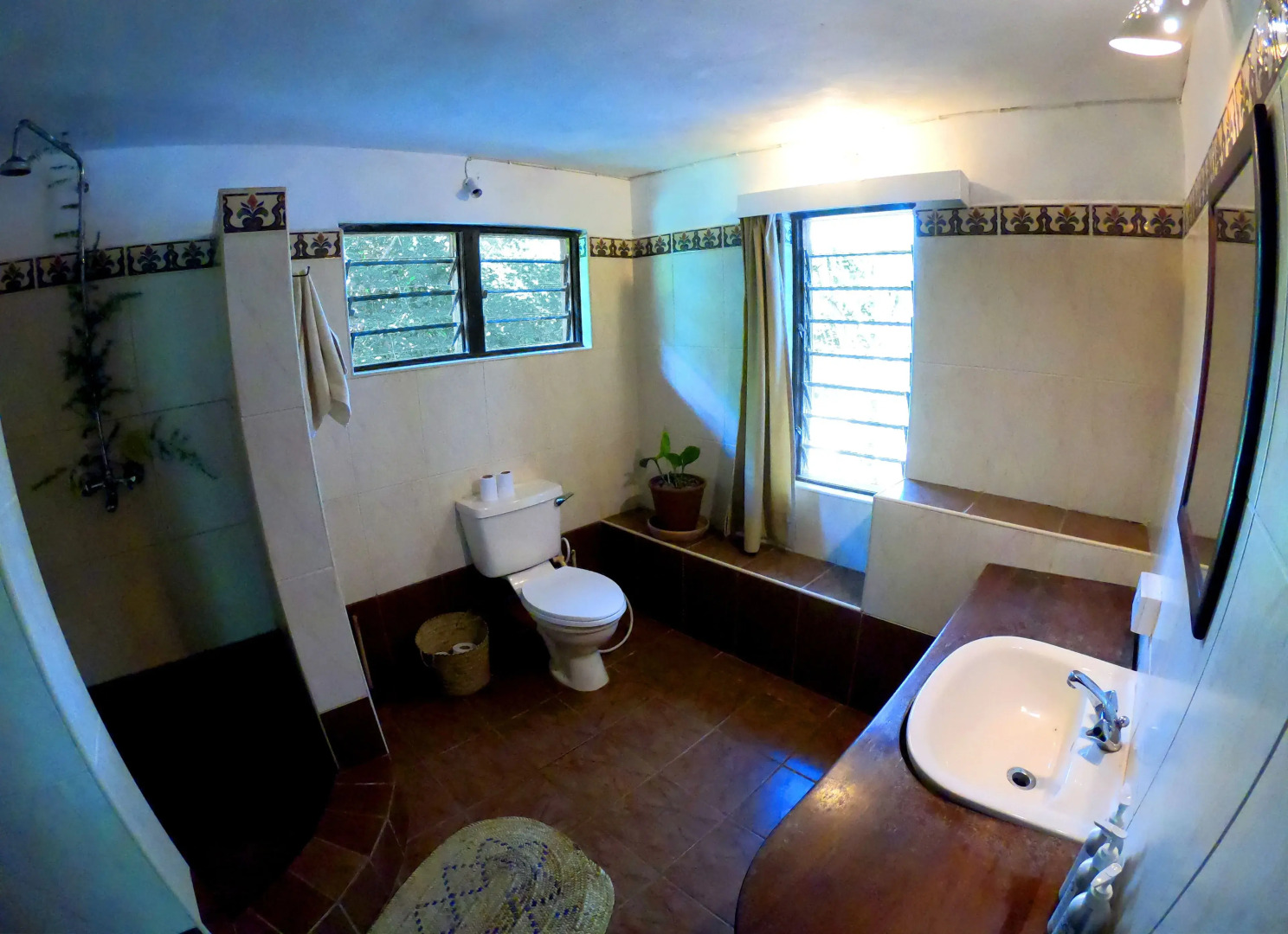 Salty's Kitesurf Village