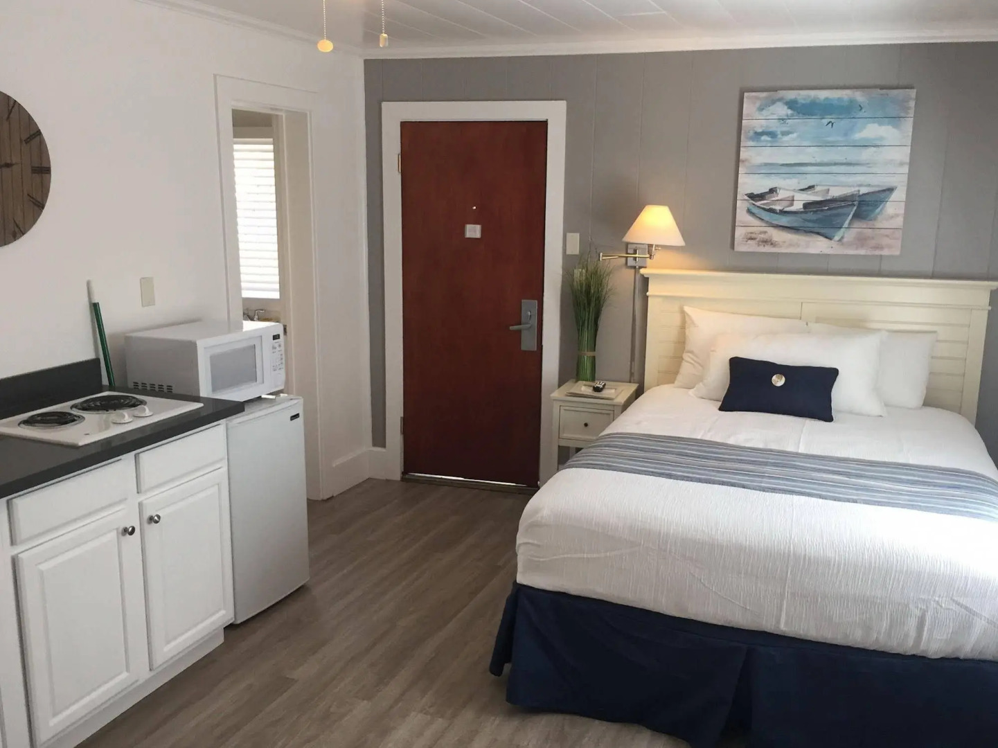 Capitola Venetian Hotel