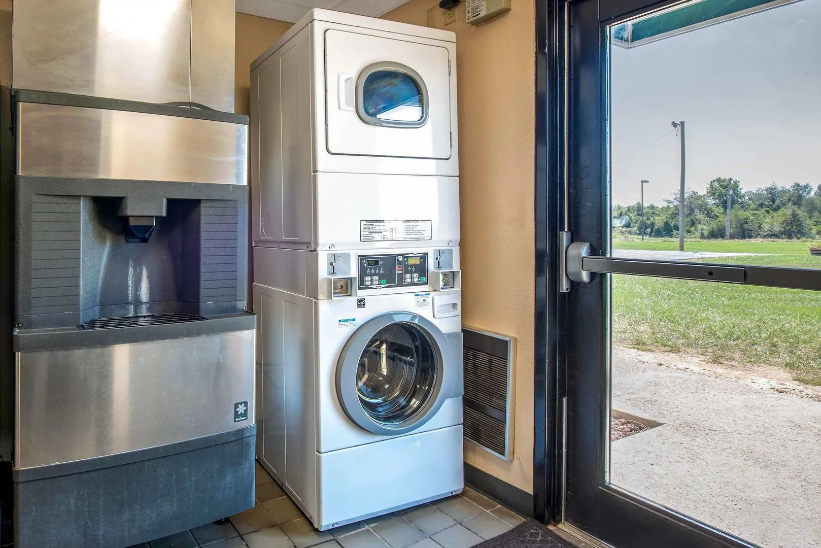 Quality Inn & Suites Brandenburg - Fort Knox