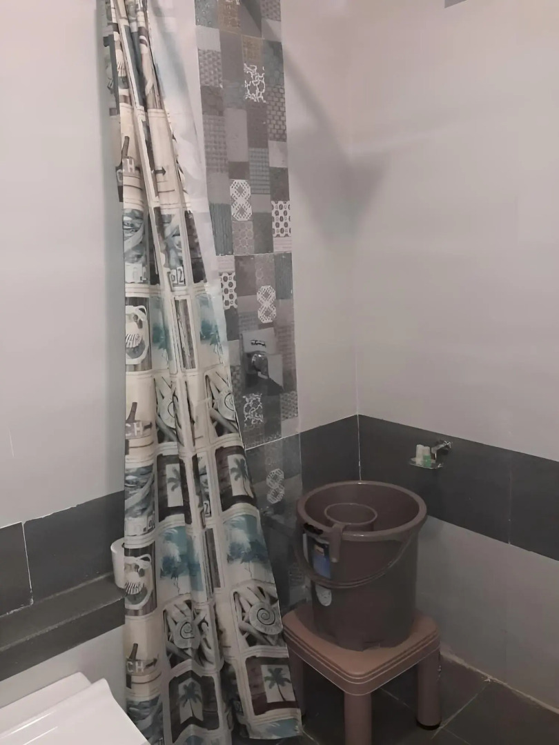 V by Vinnca Hotel Shiva