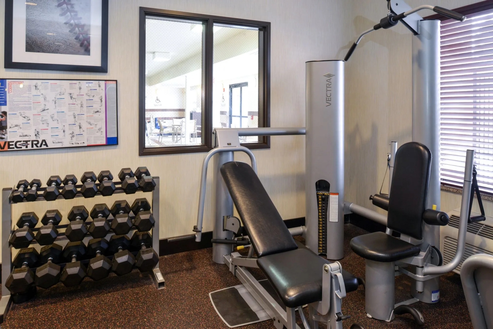 Holiday Inn Express & Suites Cherry by IHG