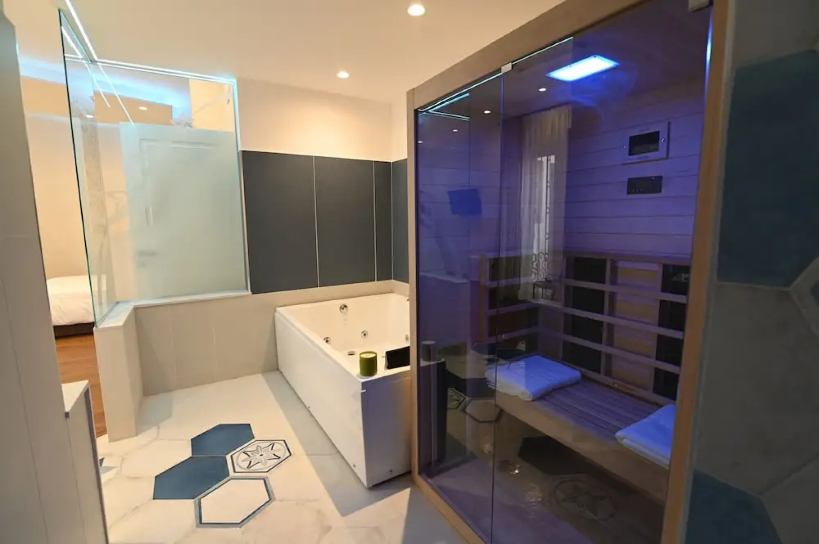 Slopes Suites and Spa