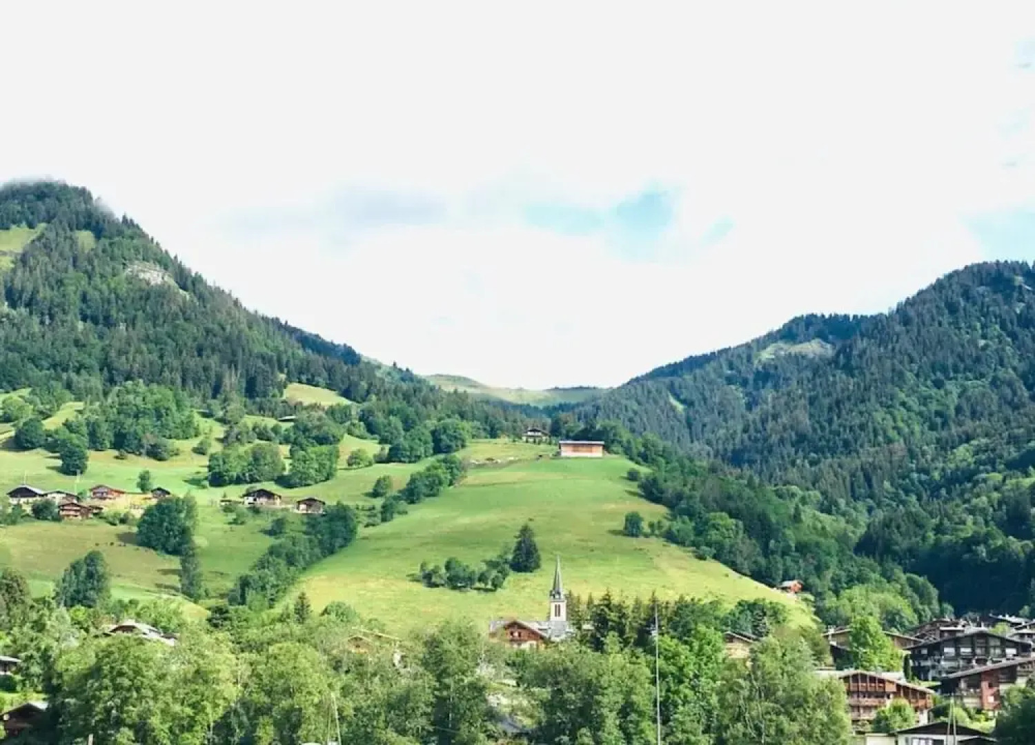 Stylish Chalet in Charming Megeve