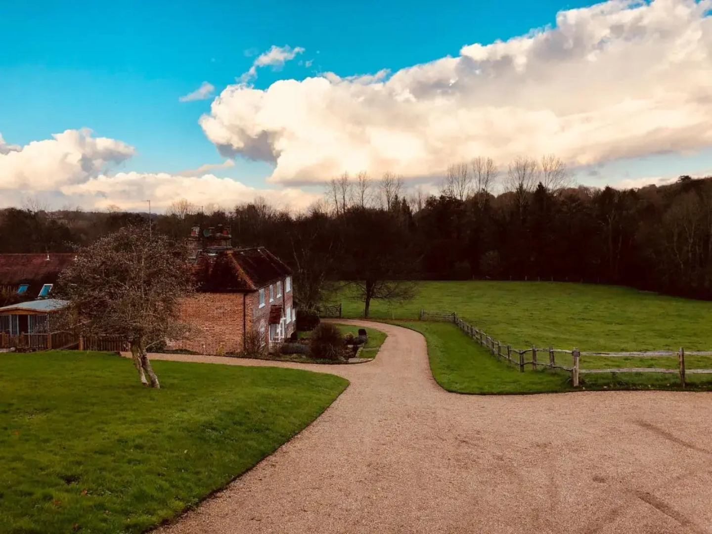 The Dorset Arms Cottages
