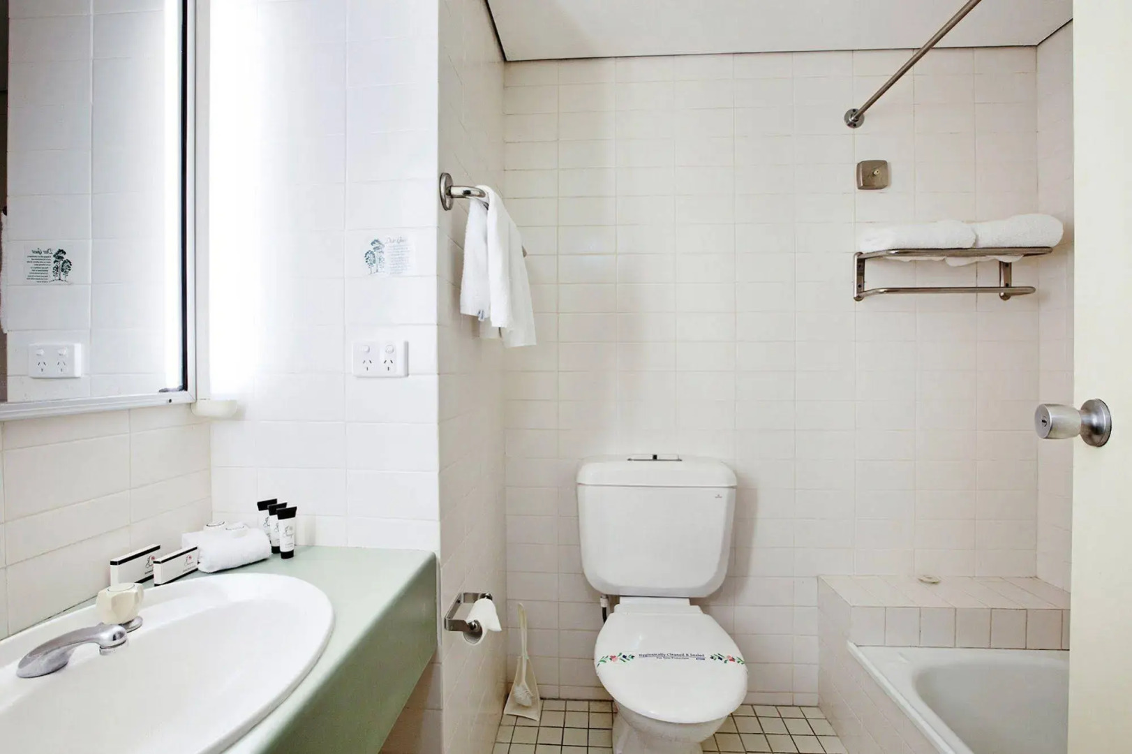 Nightcap at Hinterland Hotel